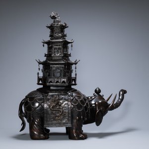 Un brûle-parfum de taille monumentale en bronze en forme d'éléphant, 'koro', Japon, Edo/Meiji, 19ème — photo 5