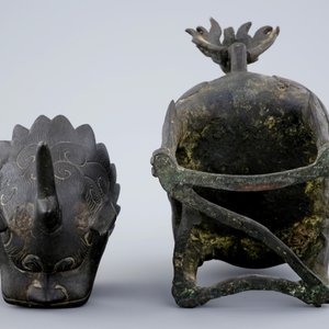 Un brûle-parfum en bronze en forme de Qilin, Chine, fin de la Dynastie Ming — photo 7