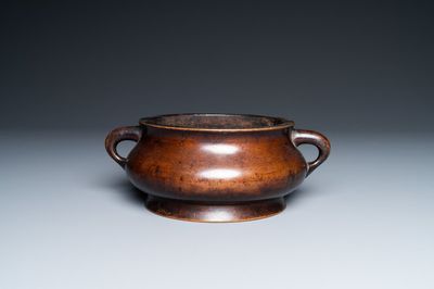 Un brûle-parfum en bronze, marque de Xuande, Kangxi
