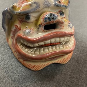 Un brûle-parfum en forme de luduan en porcelaine de Chine wucai, époque Transition — photo 13