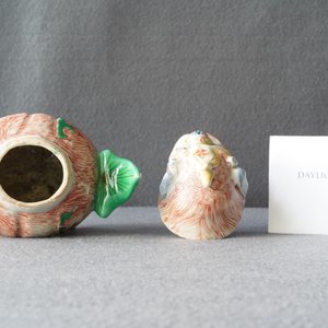 Un brûle-parfum en forme de luduan en porcelaine de Chine wucai, époque Transition — photo 10