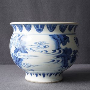 Un brûle-parfum en porcelaine de Chine en bleu et blanc, époque Transition — photo 15
