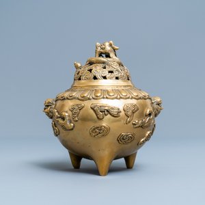Un brûle-parfum tripod couvert en bronze, Chine, 19/20ème — photo 2