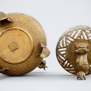 Un brûle-parfum tripod en cloisonné chinois, 18/19ème — photo 6