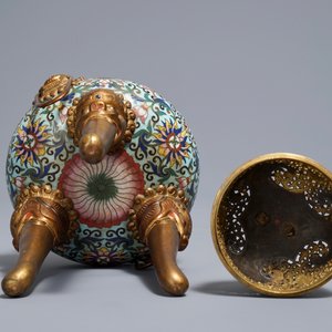 Un brûle-parfum tripod en émaux cloisonnés, Chine, 19/20ème — photo 7