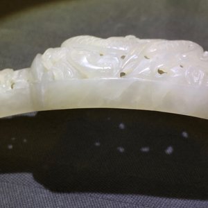 Un brûle-parfum, un sceptre et un abaque en jade sculpté, Chine, 19/20ème — photo 13