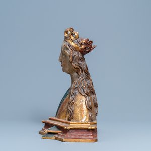 Un buste de la Vierge en bois sculpté et polychromie, Allemagne, 15/16ème — photo 2