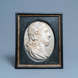 Un buste de profil de Christ en marbre blanc, Italie, 18ème — photo 1