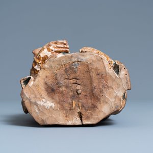 Un buste reliquaire d’une sainte en tilleul sculpté, doré et polychromé, Allemagne, 2ème moitié du 16ème — photo 6