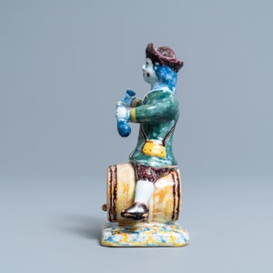 Un buveur de vin sur tonneau en faïence de Delft polychrome, 18ème — photo 4
