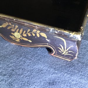 Un cabinet et une boîte de forme rectangulaire en laque doré, Canton, Chine, 19ème — photo 56