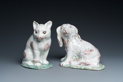Un chat et un chien en faïence de Bruxelles, probablement atelier de Mombaers, 2ème moitié du 18ème