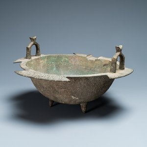 Un chaudron en bronze persan, Khorasan, Iran, 12/13ème — photo 1
