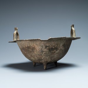 Un chaudron en bronze persan, Khorasan, Iran, 12/13ème — photo 3
