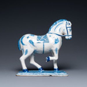 Un cheval en faïence de Delft en bleu et blanc, 18ème — photo 2