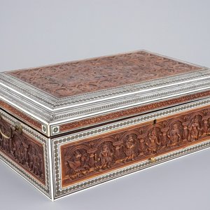 Un coffret anglo-indien en bois sculpté incrusté d'ivoire, Vizagapatam, 19ème — photo 1