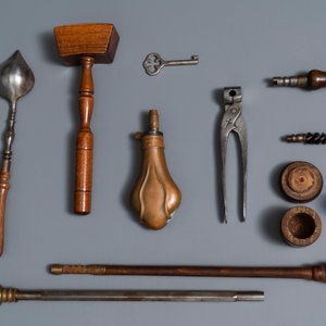 Un coffret de deux pistolets de duel à percussion, prob. Liège, 19ème — photo 5