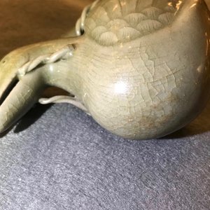 Un compte-gouttes en forme de canard en porcelaine céladon, Corée, 19/20ème — photo 15