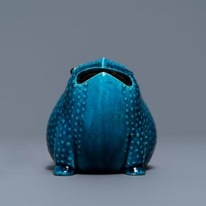 Un crapaud et un chat en porcelaine de Chine turquoise monochrome et une tabatière en bleu et blanc, Kangxi et 19ème — photo 2