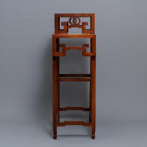 Un double socle en bois monté de plaques en marbre, Chine, 19/20ème — photo 5