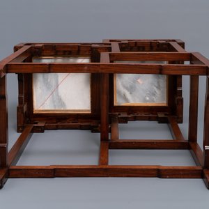 Un double socle en bois monté de plaques en marbre, Chine, 19/20ème — photo 7