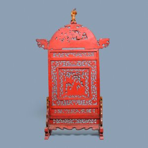 Un écran en bois sculpté et doré pour le marché Straits ou Peranakan, 19ème — photo 3