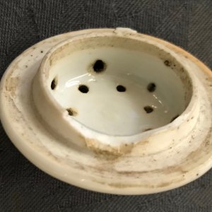 Un ensemble à épices sur présentoir en porcelaine de Chine bleu et blanc, Qianlong — photo 11