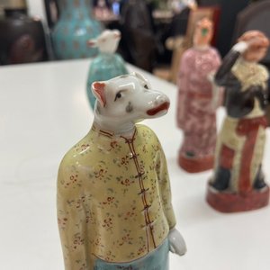 Un ensemble complet des douze animaux du zodiaque en porcelaine de Chine famille rose, marque de Hongxian, République — photo 22