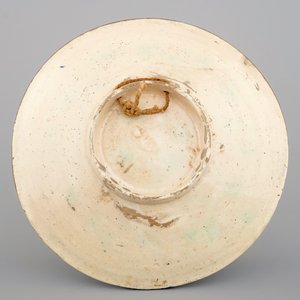 Un ensemble de 3 plats polychrome, Maroc ou Tunisie, ca. 1900 — photo 3