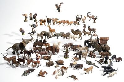 Un ensemble de modèles d'animaux en elastolin et lineol, Hausser, Allemagne, 1ère moitié du 20ème