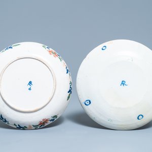 Un ensemble en faïence de Delft polychrome à décor 'quatre coeurs', 1ère moitié du 18ème — photo 13