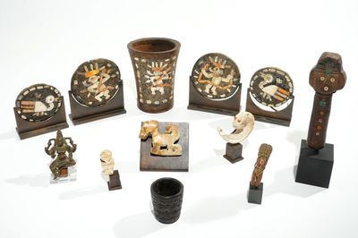 Un ensemble varié d'art ethnographique, incl. arts précolombiens