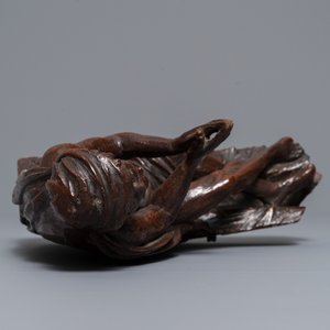 Un fragment de retable en chêne sculpté figurant Lazare, Flandres, 1ère moitié du 16ème — photo 7