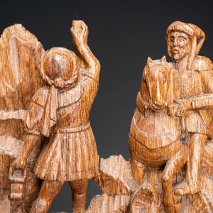 Un fragment de retable en chêne sculpté: 'Soldats romains sur le mont Golgotha', Flandres, vers 1500 — photo 4