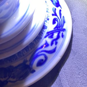 Un gobelet couvert en porcelaine de Chine en bleu et blanc, Kangxi — photo 23