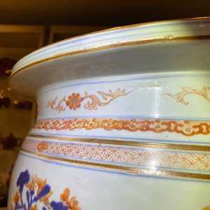 Un grand aquarium en porcelaine de Chine de style Imari, Kangxi — photo 25