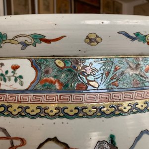 Un grand aquarium en porcelaine de Chine famille verte, 19ème — photo 29