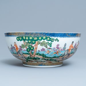 Un grand bol en porcelaine de Chine famille rose à décor de la chasse pour le marché européen, Qianlong — photo 3