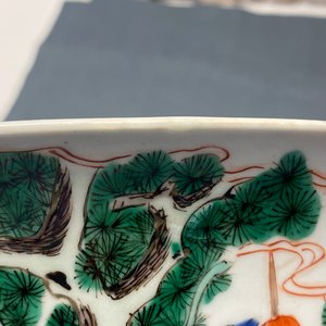 Un grand bol en porcelaine de Chine famille verte à décor figuratif, Kangxi — photo 28