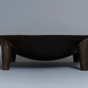 Un grand bol pour kava 'Tanoa Dina' en bois, Fidji, 19ème — photo 3