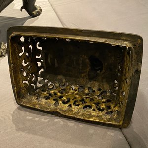 Un grand brûle-parfum couvert en bronze, Chine, Ming — photo 20