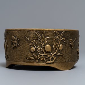 Un grand brûle-parfum en bronze dans le style de Hu Wenming, marque de Xuande, Chine, 19ème — photo 5