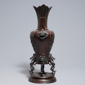 Un grand brûle-parfum koro en bronze, Japon, Meiji, 19ème — photo 2