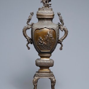 Un grand brûle-parfum sur socle en bronze, Japon, Edo ou Meiji, 19ème — photo 1
