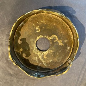 Un grand brûle-parfum tripod couvert sur socle en bronze, Chine, marque de Xuande, 19ème — photo 13