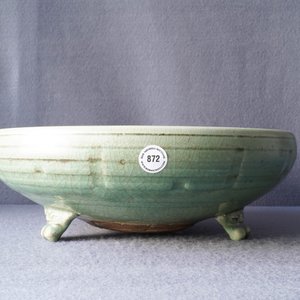 Un grand brûle-parfum tripod en porcelaine de Chine céladon de Longquan, Ming — photo 18