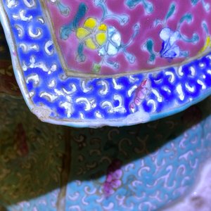 Un grand groupe d'un garçon sur un crabe en porcelaine de Chine famille rose, 19ème — photo 15
