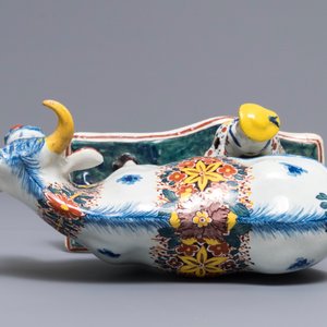 Un grand groupe d'une vache et trayeuse en faïence polychrome de Delft, 18ème — photo 6