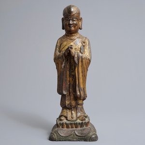 Un grand modèle de Mahakasyapa en bronze doré, Chine, Ming — photo 1