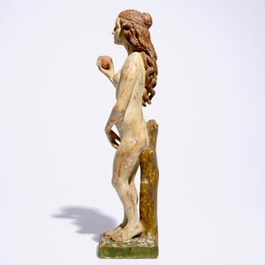 Un grand modèle d'Eve en bois sculpté polychrome, France, 17ème — photo 3